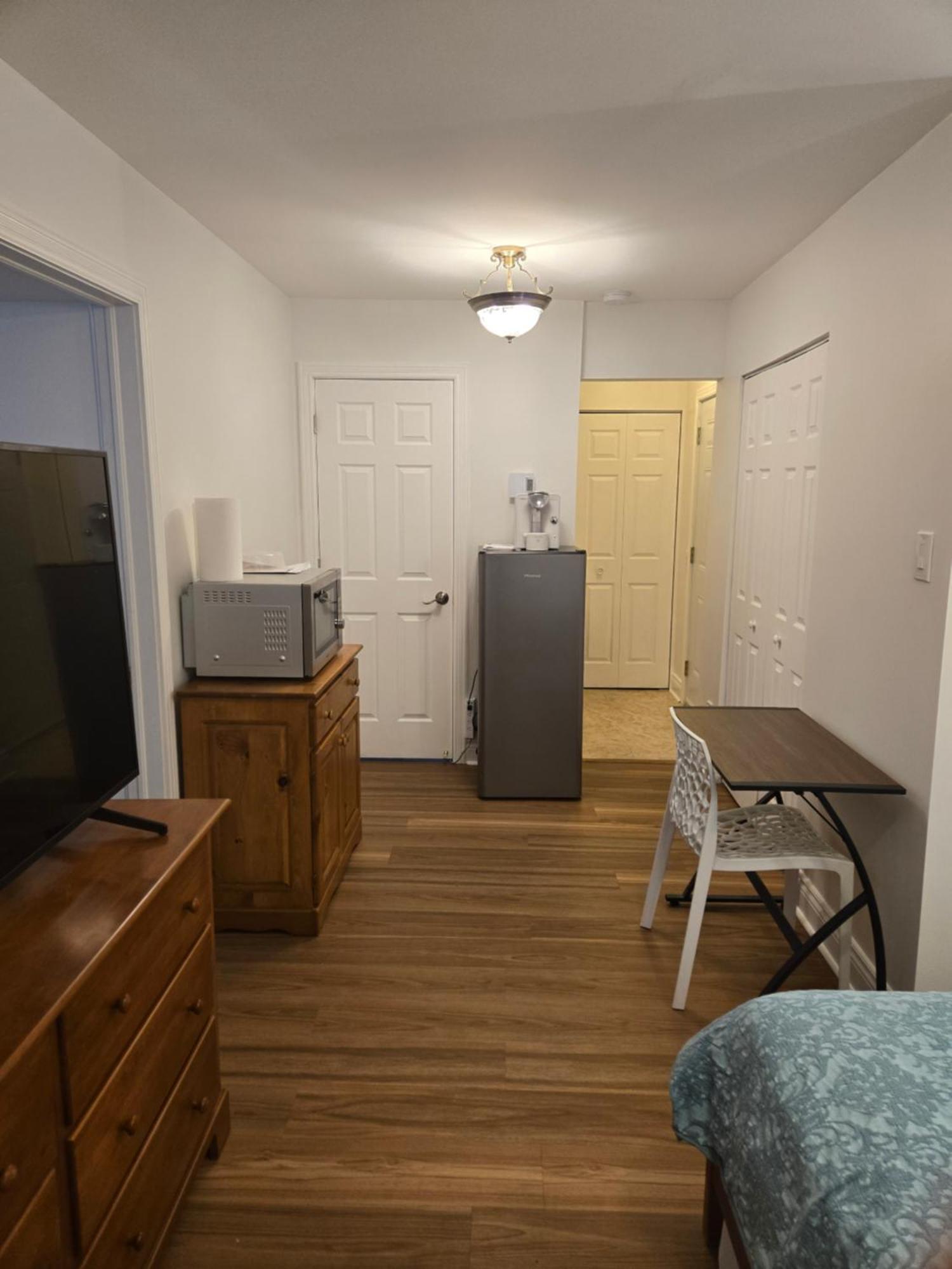 Appartement Doux Cocon à Saint-Jean-sur-Richelieu Extérieur photo